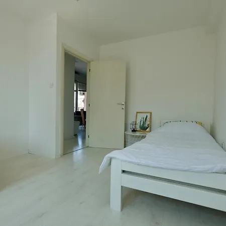 Cosy Downtown Διαμέρισμα *
